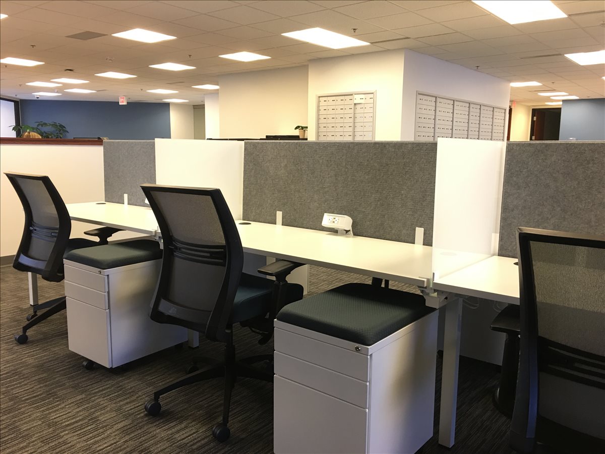 755 West Big Beaver Road, Suite 2020, Top of Troy Office Space - Troy