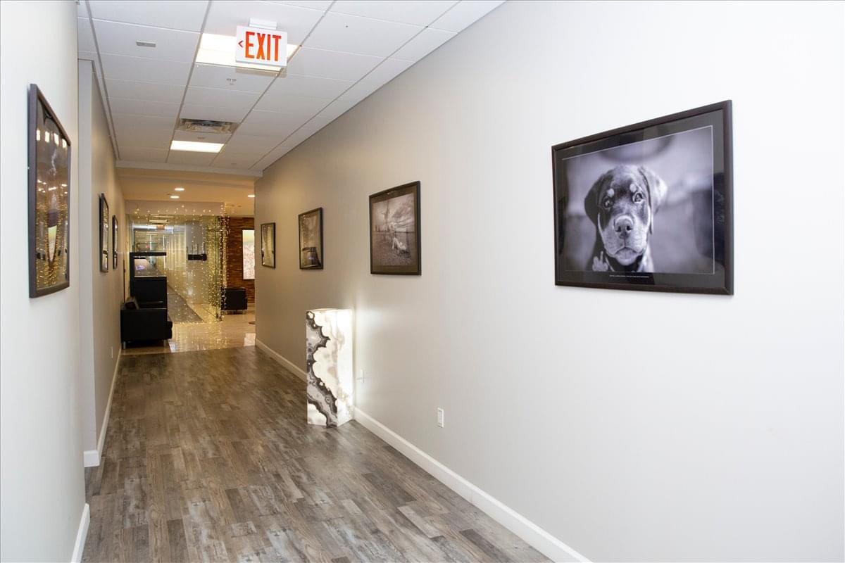 6751 North Sunset Boulevard, Suite 320 Office Images
