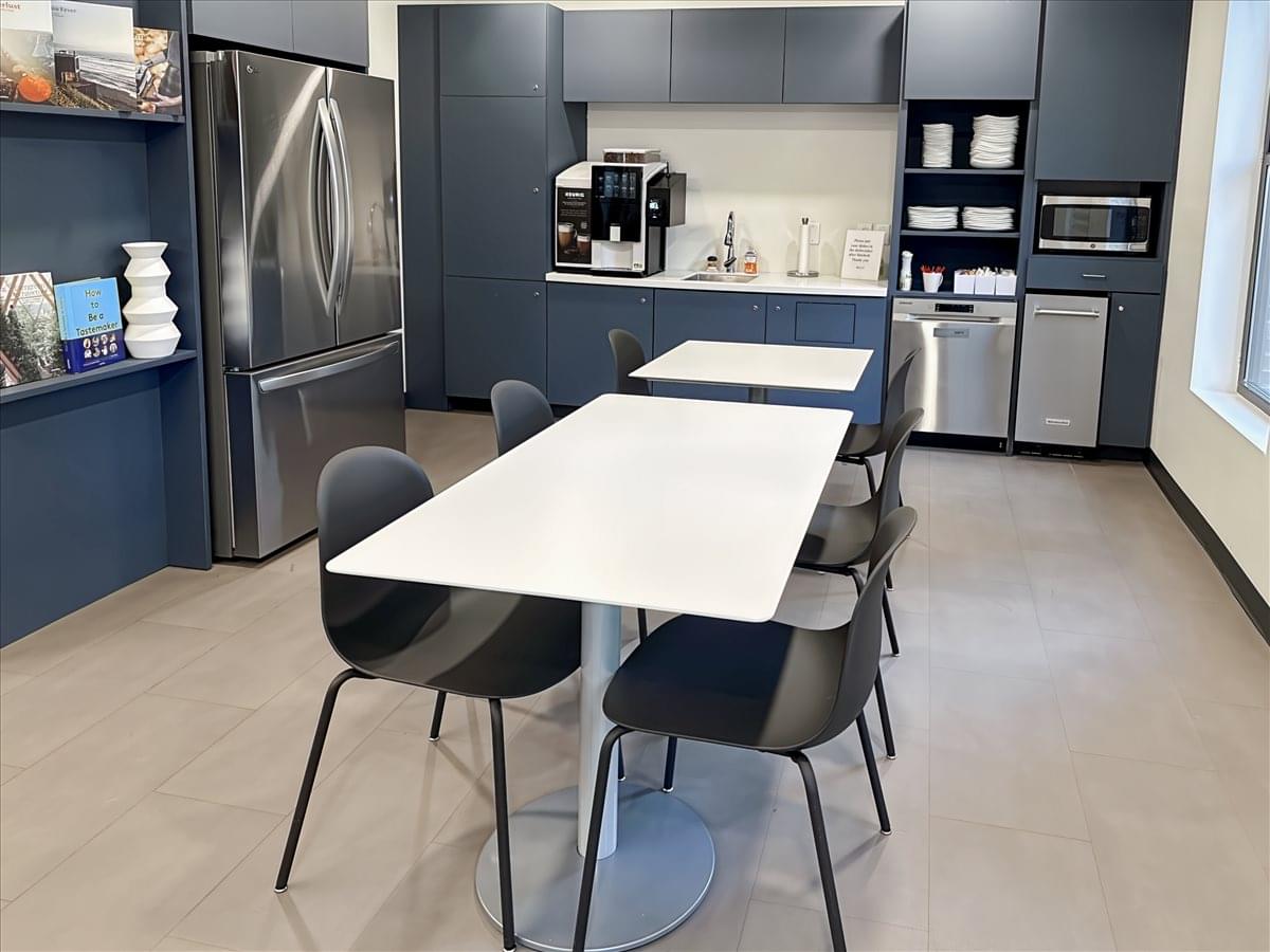 10 North High Street, Suite 200 Office Space - Columbus