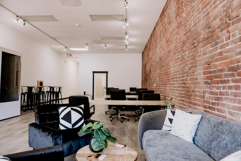 216 Commercial Street North East Office Space - Salem