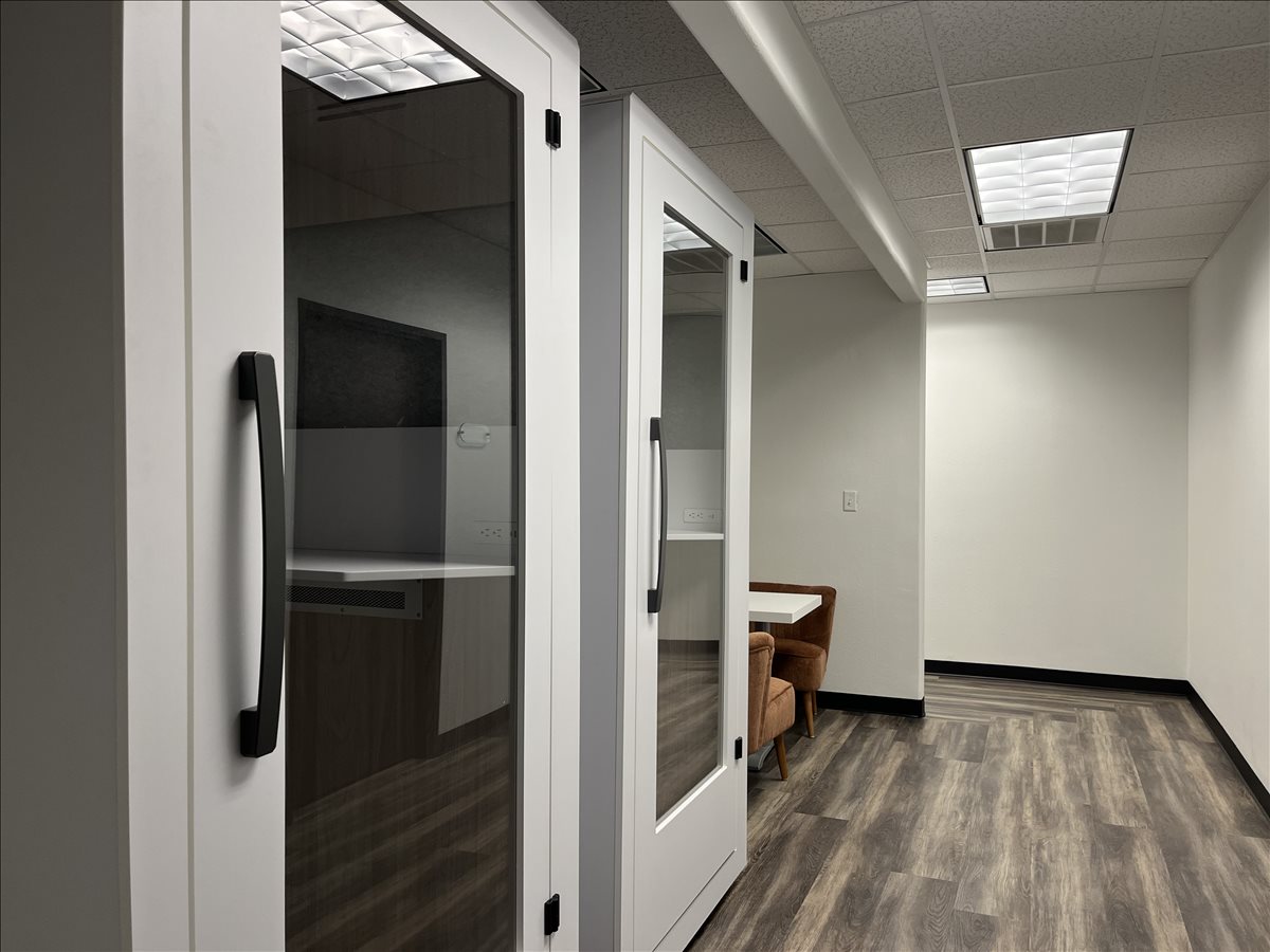 96 Beach Walk Blvd Office Space - The Woodlands