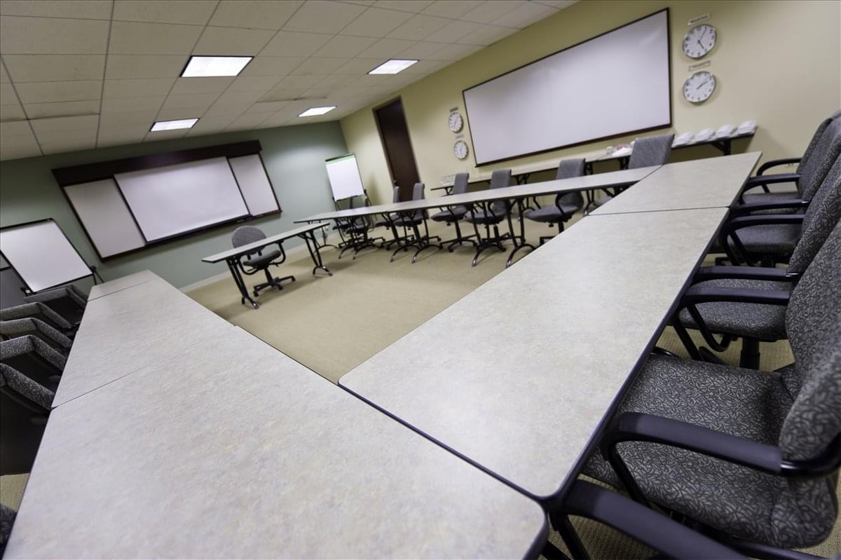 1600 Golf Rd, 12th Fl Office Images