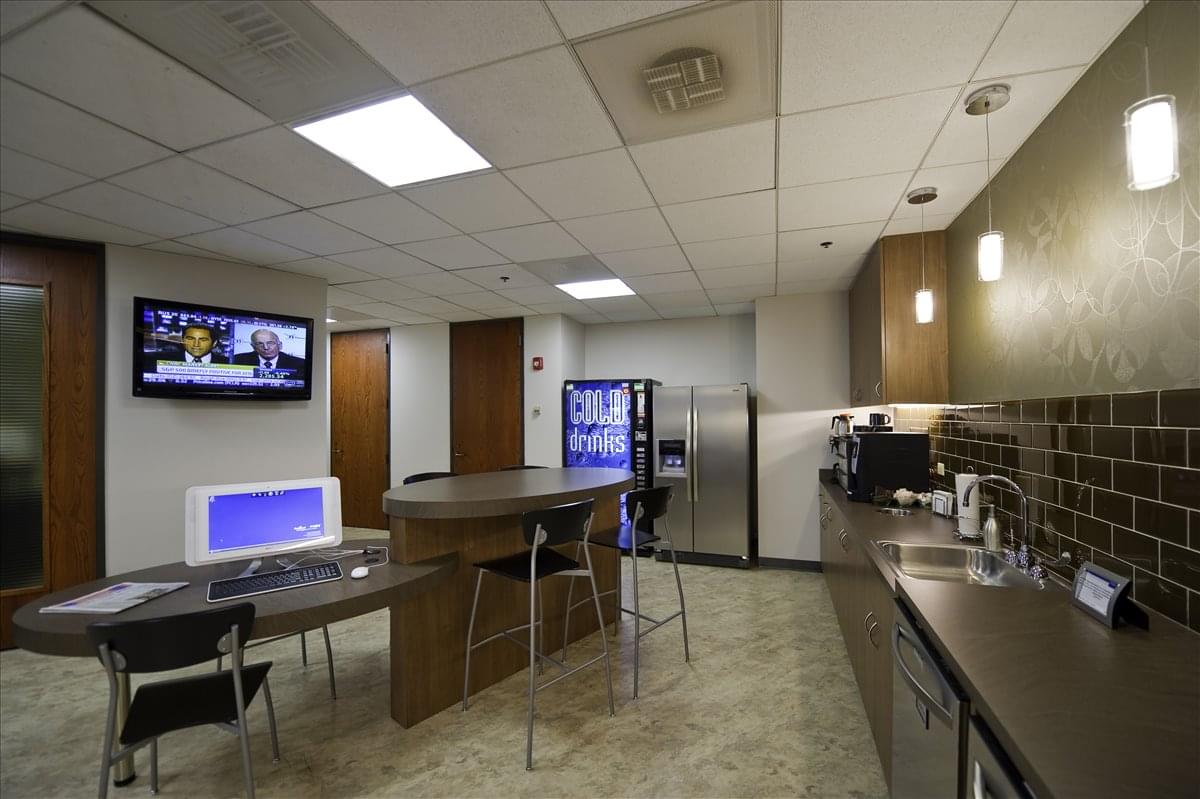 5600 N River Rd, Suite 800 Office Space - Rosemont