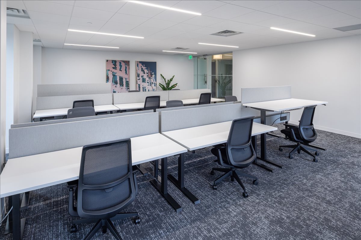 5775 Glenridge Drive, Building C, Lakeside Office Images