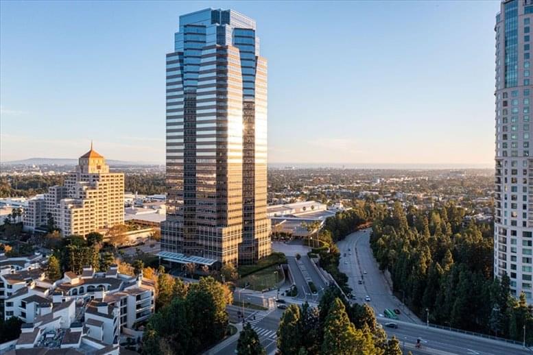 2121 Avenue of The Stars, Suite 800 Office Images