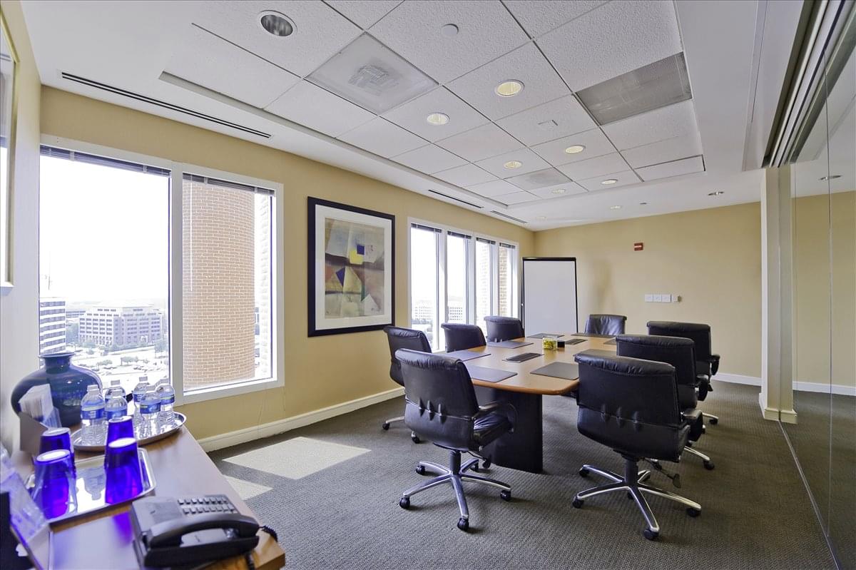 Towers Crescent, 8000 Towers Crescent Dr Office Images
