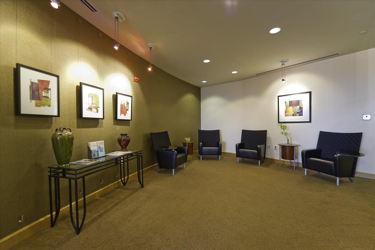 Towers Crescent, 8000 Towers Crescent Dr Office Space - Tysons