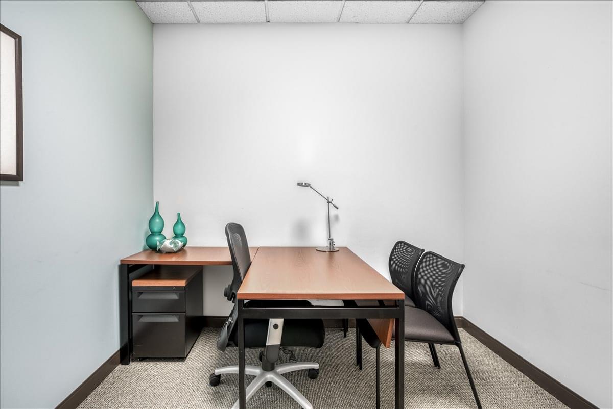 1821 Walden Office Square Office Space - Schaumburg