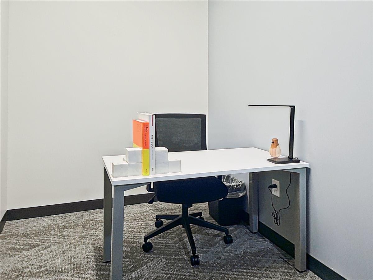 5724 Green Street Office Space - Plainfield