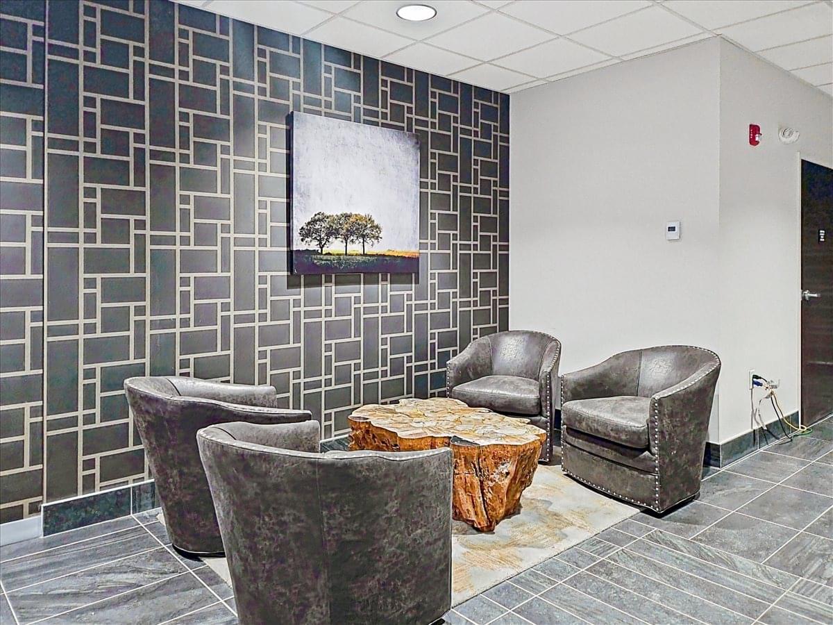 5724 Green Street Office Space - Plainfield