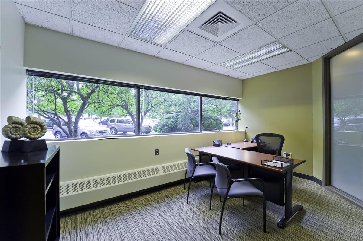 Concord Street Center, 945 Concord St Office Images